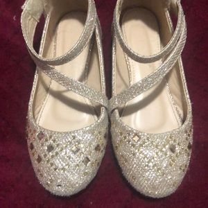 Used shoes- in a good shape.